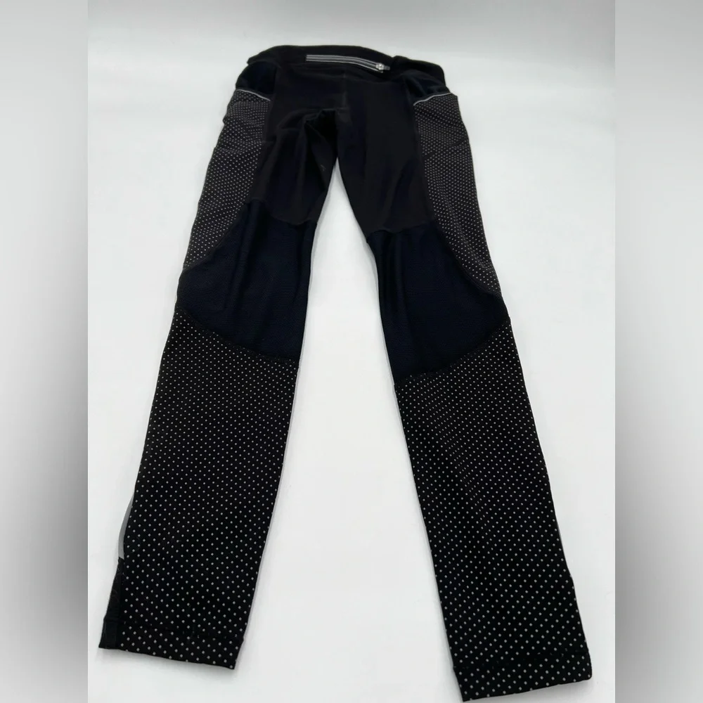 Athleta dot‎ be free black and gray reflective running leggings size XS. - Picture 2 of 8